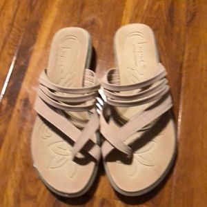 B.O.C. Nude sandals